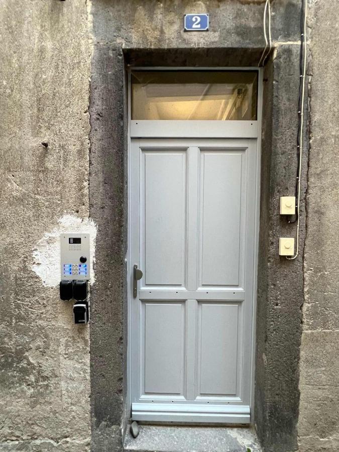 Charmant Studio, Au Coeur De La Ville De Riom Esterno foto